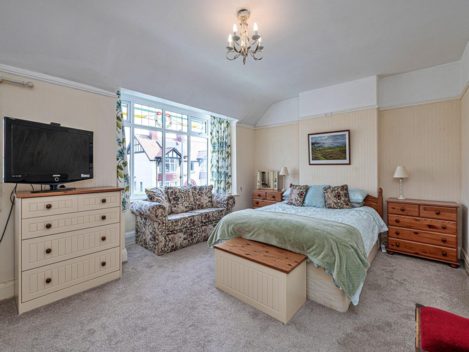 Bedroom 2, Cottage in Rhos-on-Sea near Sandy Beach, Conwy