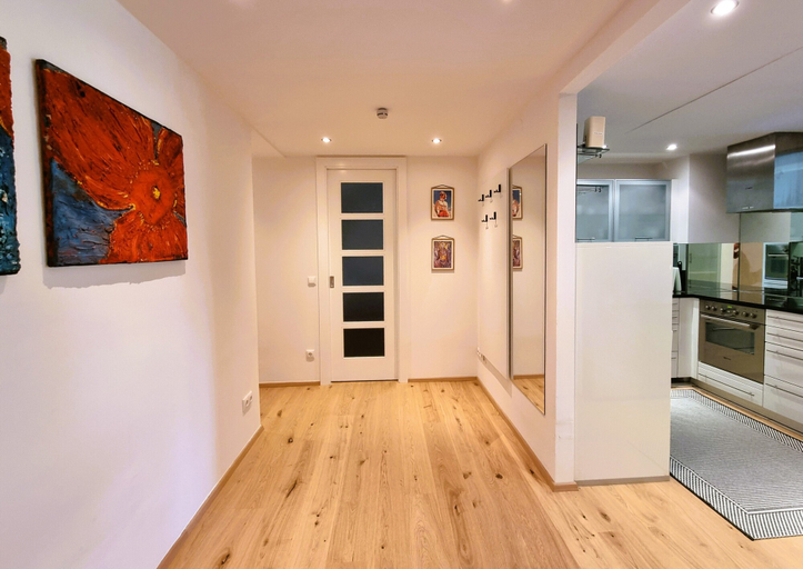 Living area 4, Mountains&Lakes Apartment Seepark Velden, Villach Land