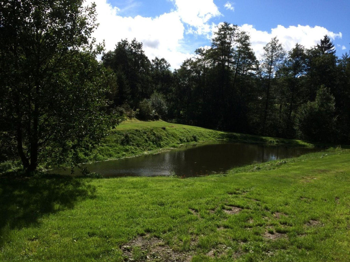3, Glamping in Signy-lAbbaye, Ardennes