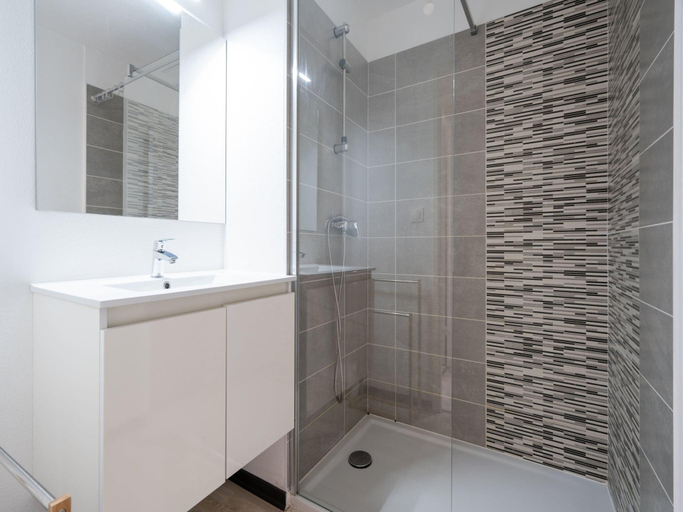 Bathroom 3, Sunny Villa Near Valras Beach, Hérault