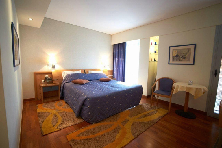 Bedroom 3, Tropical Hotel, Attica