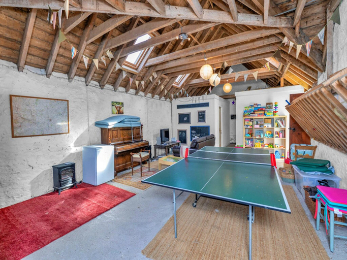 2, Beautiful Cottage Near River Tweed, No Deposit, Scottish Borders