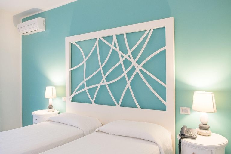 Bedroom 2, Cutimare, Messina