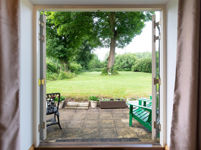 5, Cottage in Pantymwyn near Loggerheads Park, Flintshire