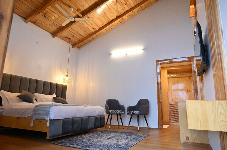 Room 5, Silverfern By The Hillside, Nainital