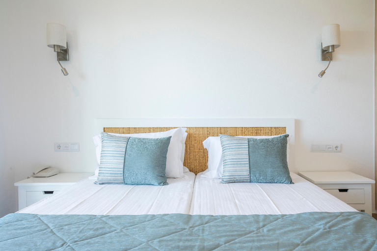 Bedroom 3, Clube Porto Mos - Sunplace Hotels & Beach Resort, Lagos