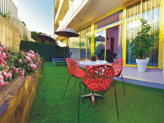 Others 5, Apartment on Costa Dorada near the Beach, Tarragona