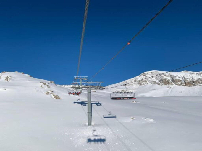 3, Apartment in Orcieres With Ski Slope Views, Hautes-Alpes