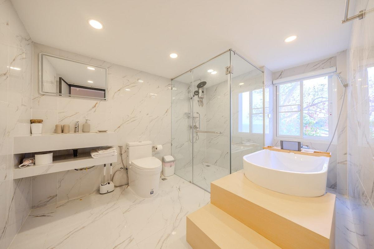 Bathroom 4, Pattaya Villas, Pattaya