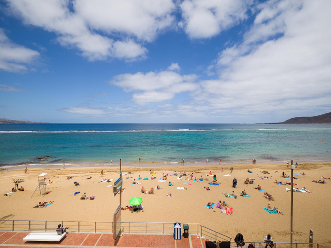 Others 4, House on Playa de Las Canteras with Sea Views, Las Palmas