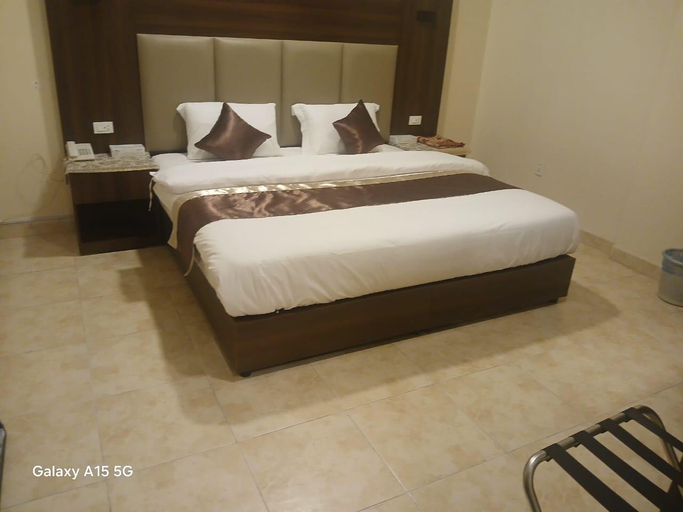 Bedroom 4, Al Eairy Serviced Apartments Dammam 8 - شركة مجموعة العييري التجارية المحدودة الدمام , Dammam