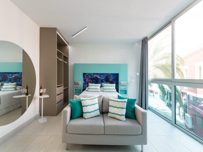 Others 5, Apartment in Las Palmas near Playa Las Canteras, Las Palmas