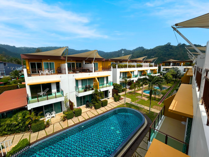 Pool 2, 3BR Gym & Sauna 12 Mins to Patong V69, Phuket Island