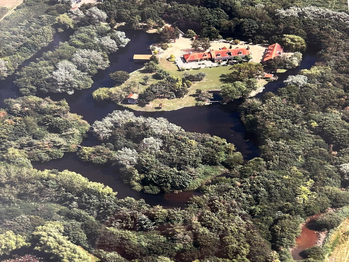 5, Cottage on Private Island in Cambridgeshire, Cambridgeshire