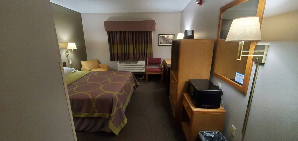 Room 5, Lisbon Inn, Ransom