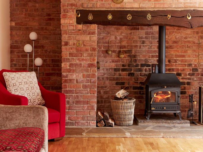 4, Cottage in Derbyshire near Peak District Trails, Derbyshire