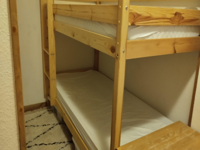 5, Apartment in Orelle near Ski Lift, Savoie