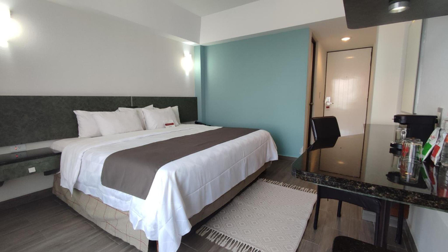 Bedroom 5, Hotel Roosevelt, Mexico City