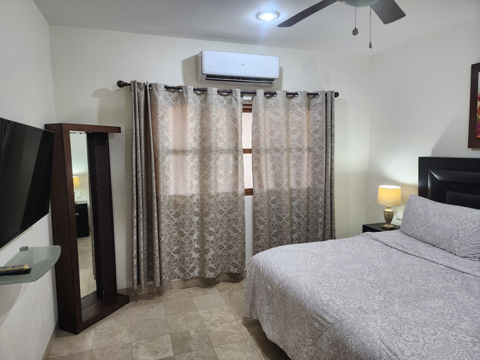 Room 5, Condo Ventanas, La Paz