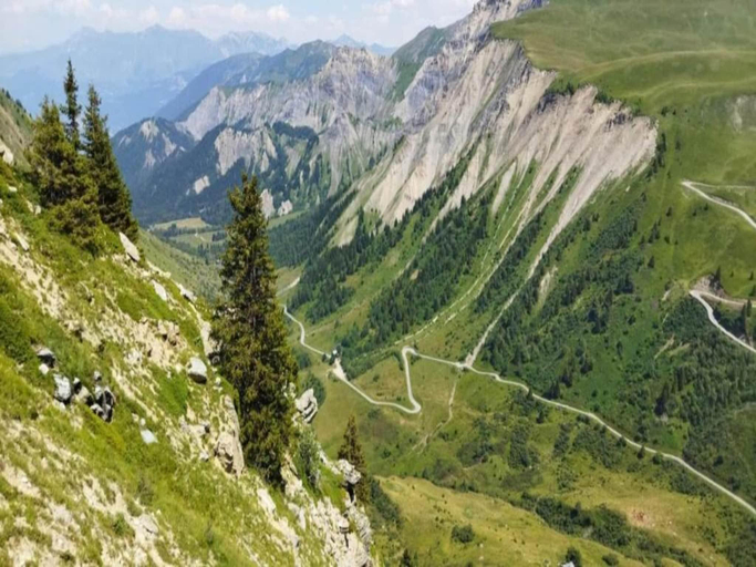 4, Apartment in Saint-Sorlin near Ski Slopes, Savoie