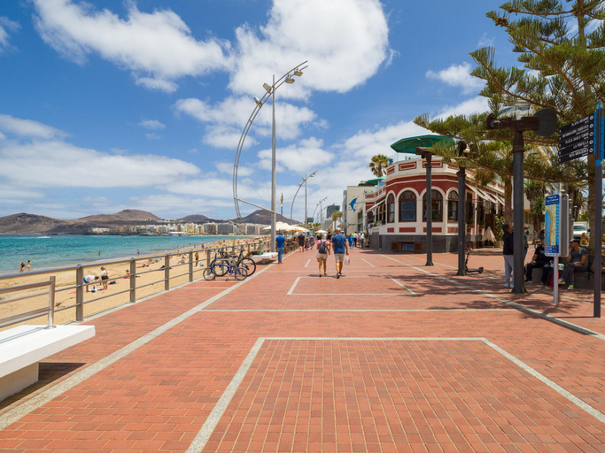 Others 5, Apartment in Las Palmas by Las Canteras Beach, Las Palmas