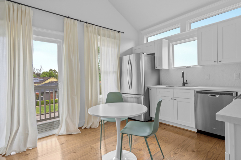 Private kitchen 5, Solace One | Houston, Houston