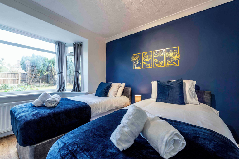 Room 3, Cosy Home in Stoke on Trent, Staffordshire