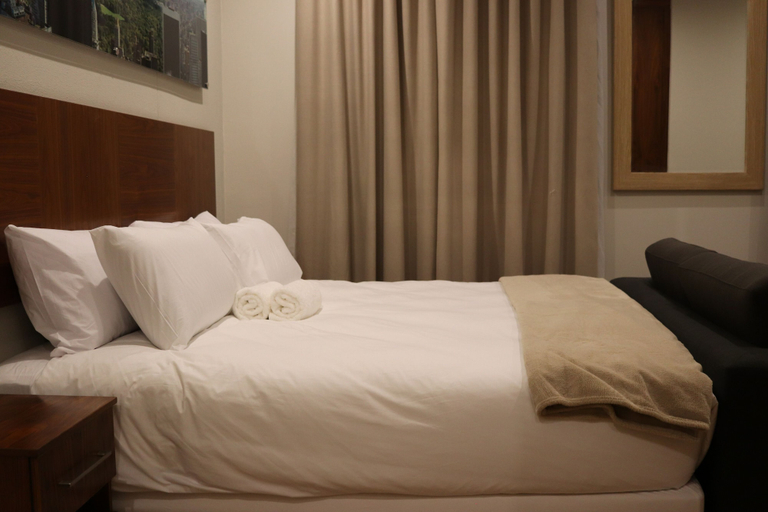 Room 2, UmhlangaApart Hotel, eThekwini