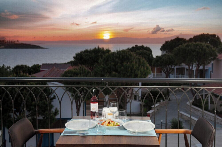 Rooftop terrace 3, www.lecielh.com, Çeşme