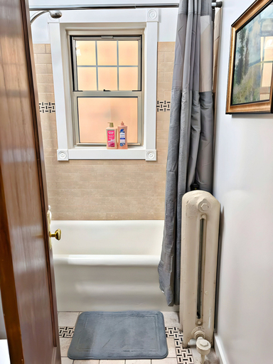 Bathroom 2, Perfectly Located 1BR - Hinman D2, Cook