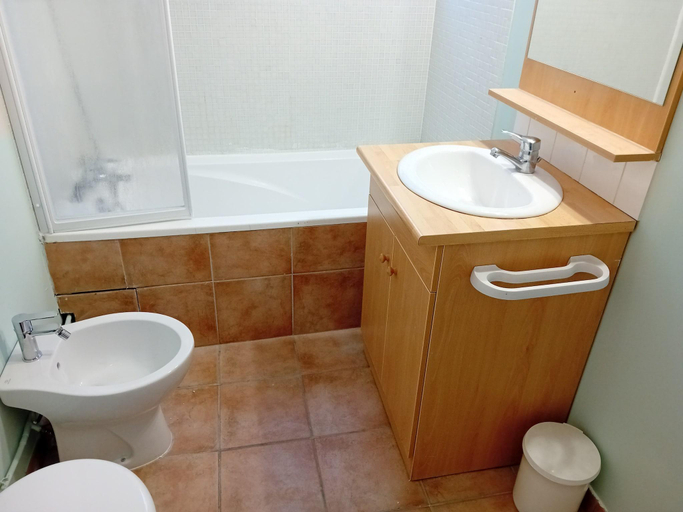 Bathroom, Apartment with parking near River, Savoie