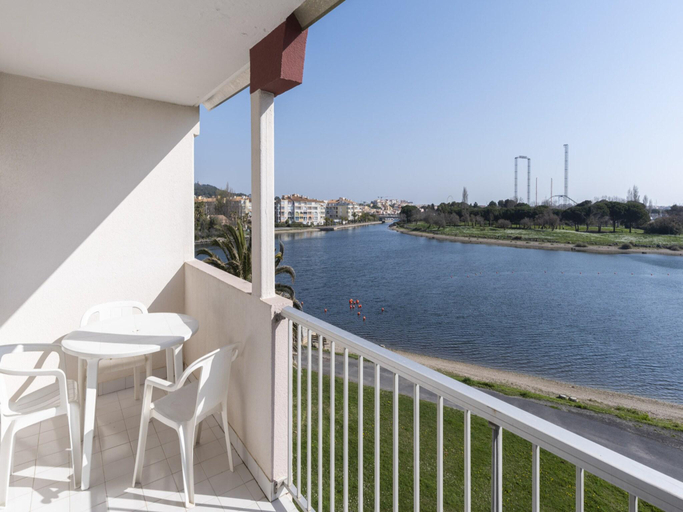 3, Apartment in Agde near Sandy Beach, Hérault