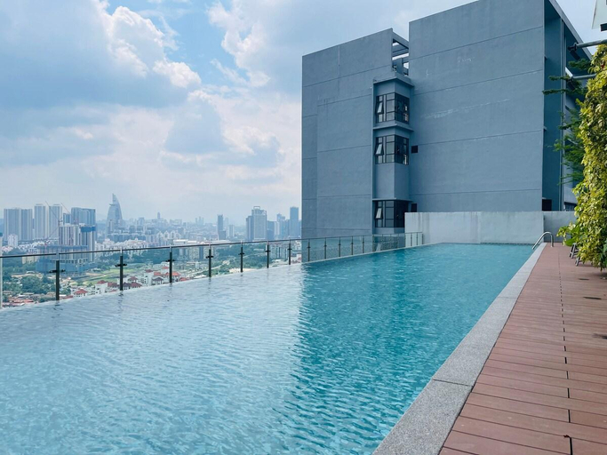 Sport & Beauty 5, Mid Valley / Bangsar Apartments, Kuala Lumpur