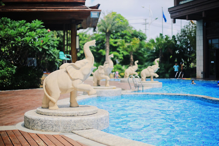 Swimming pool [outdoor] 4, Wanda Realm Resort Nanning, Nanning
