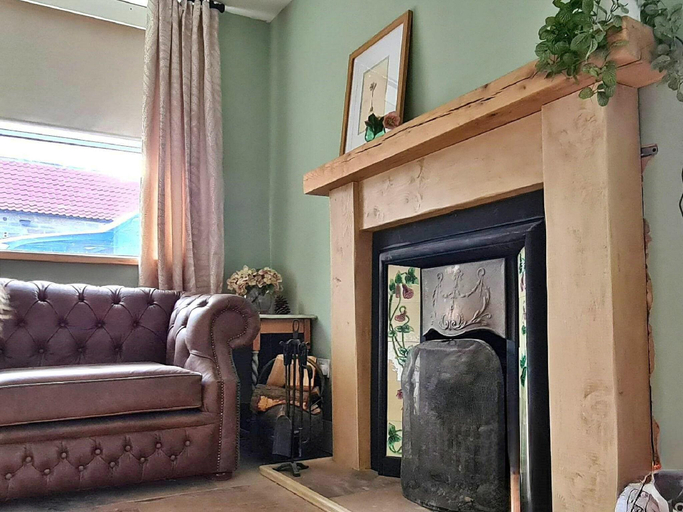 2, Cottage in Glaisdale by North Yorkshire Moors, North Yorkshire