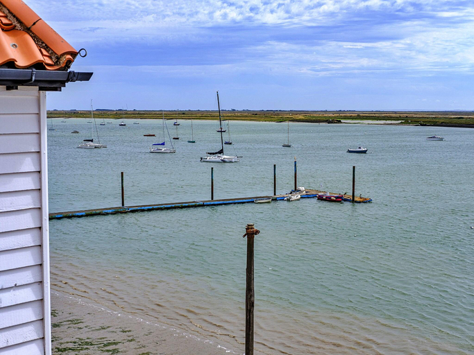 5, Apartment in Burnham with River Views, Essex