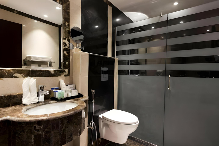 Bathroom 5, Rosemond Al Hamra, Jeddah