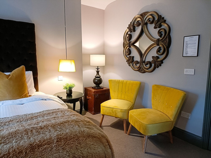 Room 3, The Gem Stansted, Essex