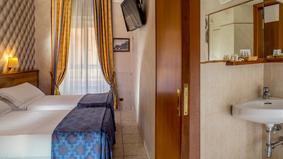 Bedroom 3, Hotel Assisi, Roma