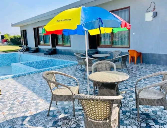 Sport & Beauty 2, Manesar Houses, Gurgaon