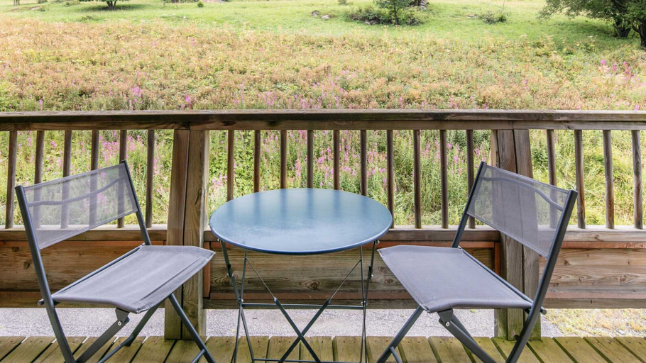 Balcony, Apartment in Saint-sorlin-d\"arves Near ski, Savoie