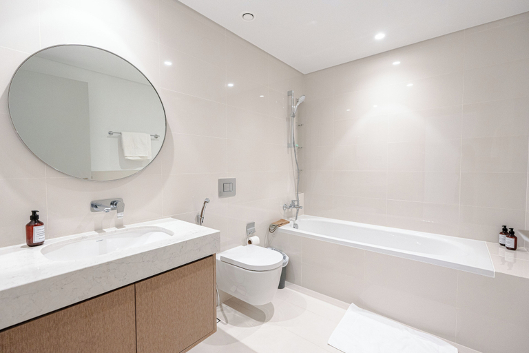 Bathroom 5, Pure Voyage Beachfront, Dubai