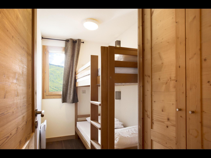 4, Apartment in France with Pool Spa, Savoie