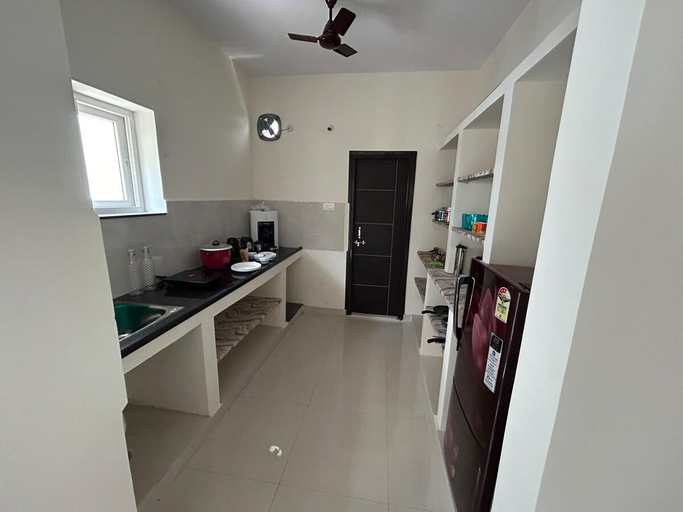 Others 5, Madhapur Houses, Hyderabad
