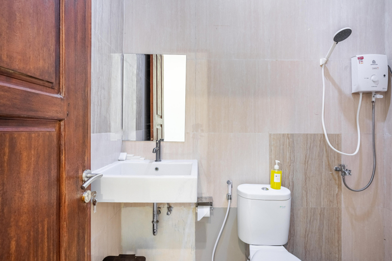 Bathroom 4, Ammara Villa Jimbaran By Aishwarya Bali International, Badung