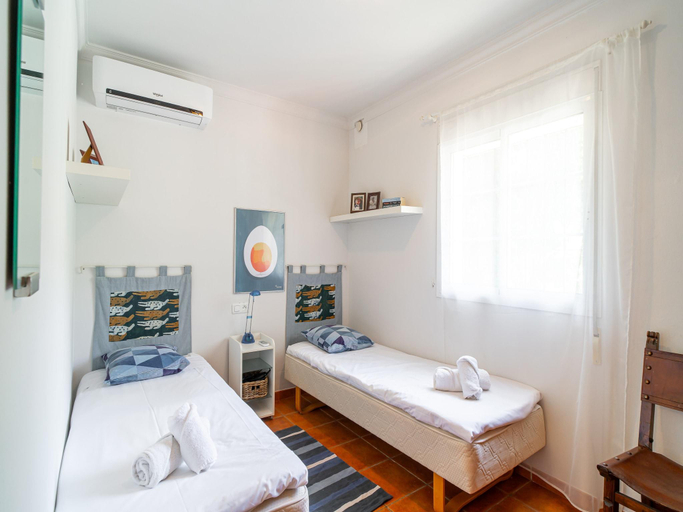 Bedroom 2, Villa in Tamango Hill near Playa Guilche, Málaga