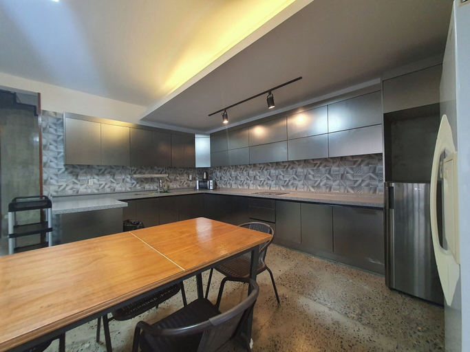 Private kitchen 3, Koregon Hotel & Pool Villas, Mabalacat
