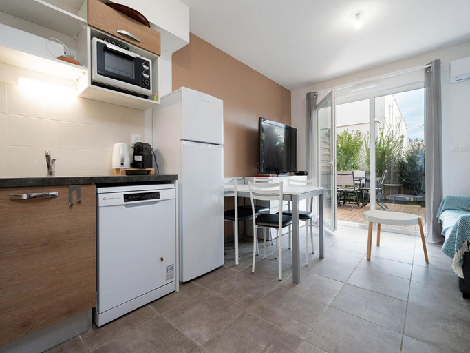 5, Villa in Serignan near Sandy Beach, Hérault