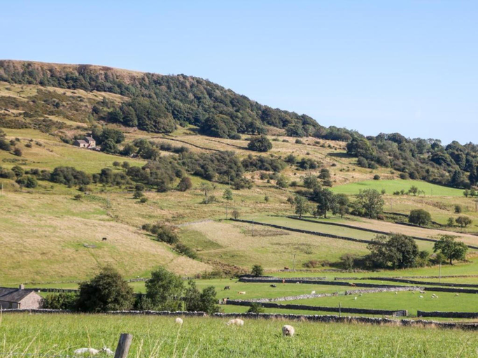 Others 5, Cottage in Bradwell near Peak Cavern, Derbyshire