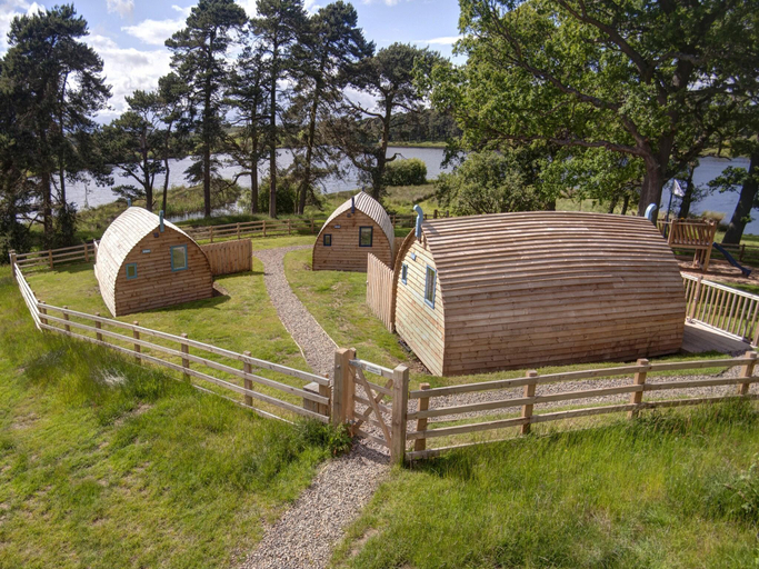 5, Cabin in Northumberland with Lake Views, Northumberland